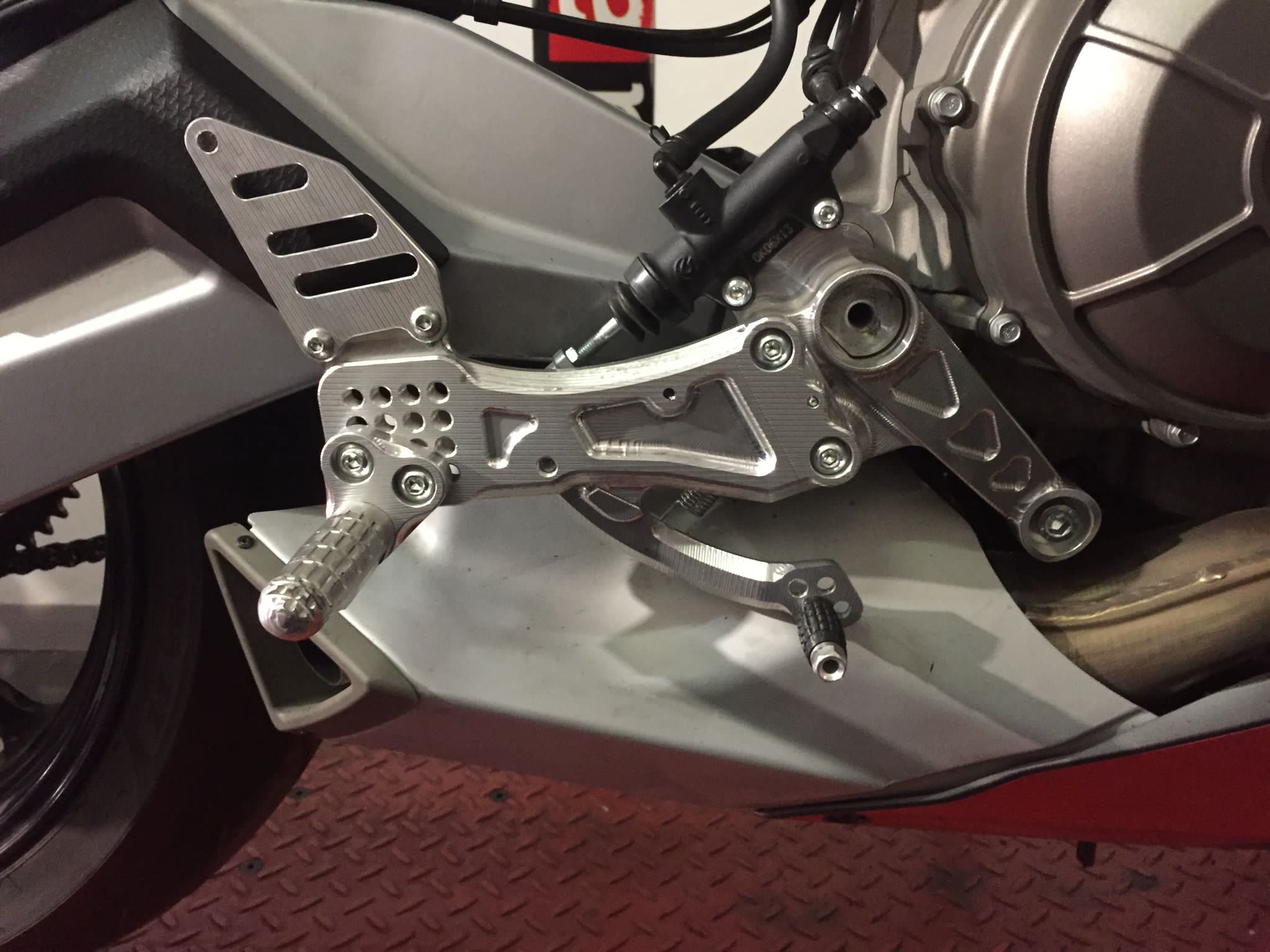 Pedale Freno E Leva Cambio Per Aprilia RS660 2021-2023 | In Alluminio Argento | Ricambio Per Motocicletta